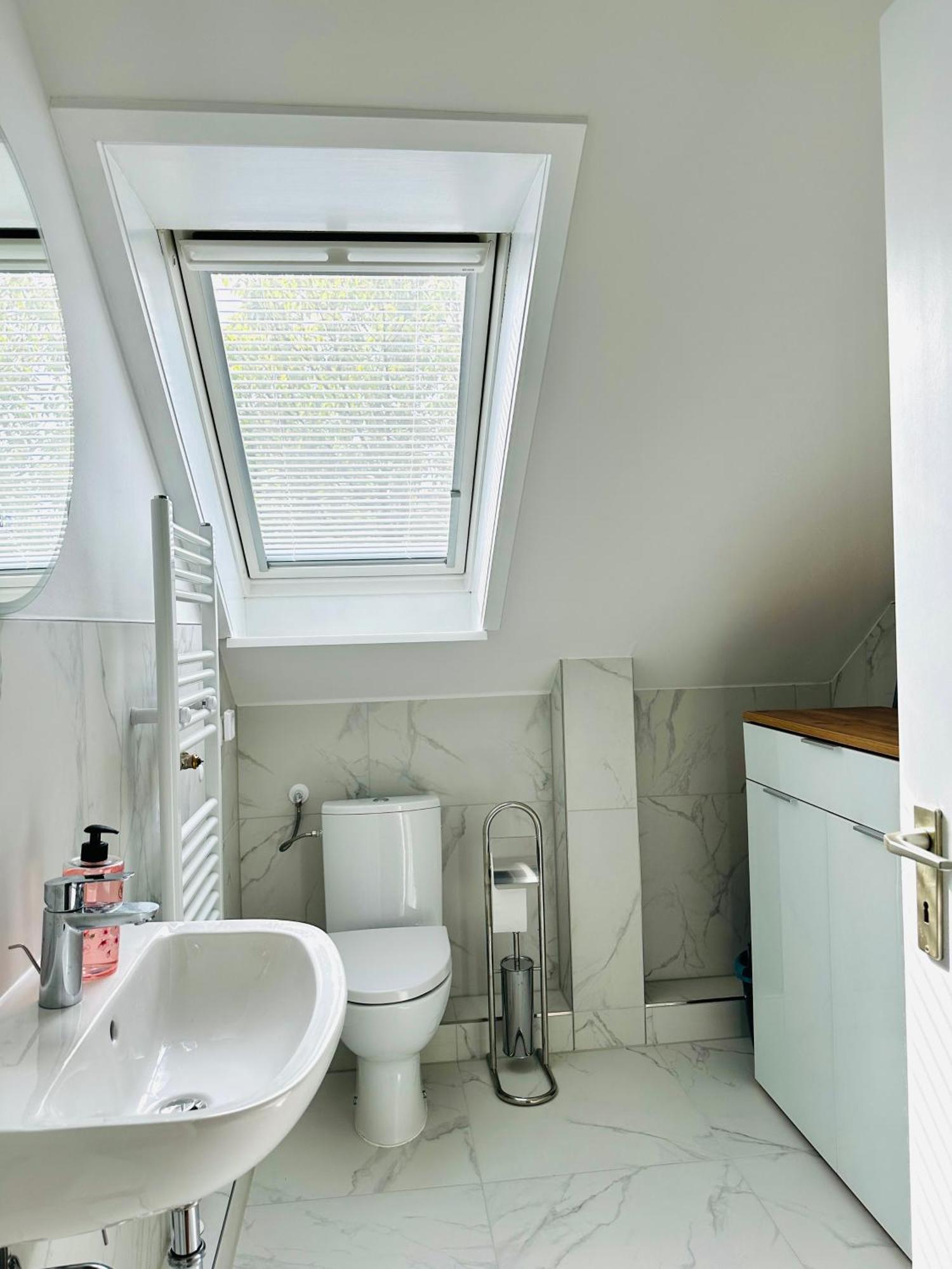 Etagen-Wohnung Nahe Flughafen Hamburg Norderstedt Extérieur photo